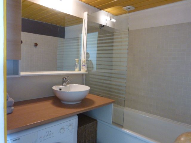 photo 12 Owner direct vacation rental Biarritz studio Aquitaine Pyrnes-Atlantiques bathroom