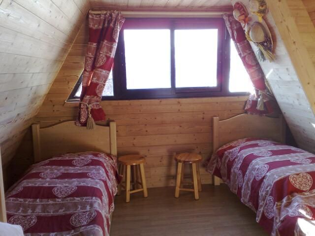 photo 4 Owner direct vacation rental Alpe d'Huez chalet Rhone-Alps Isre bedroom 2