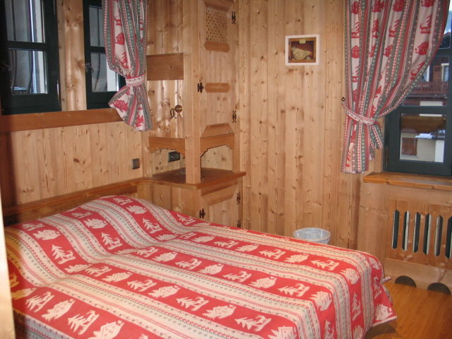photo 5 Owner direct vacation rental Megve appartement Rhone-Alps Haute-Savoie bedroom 1