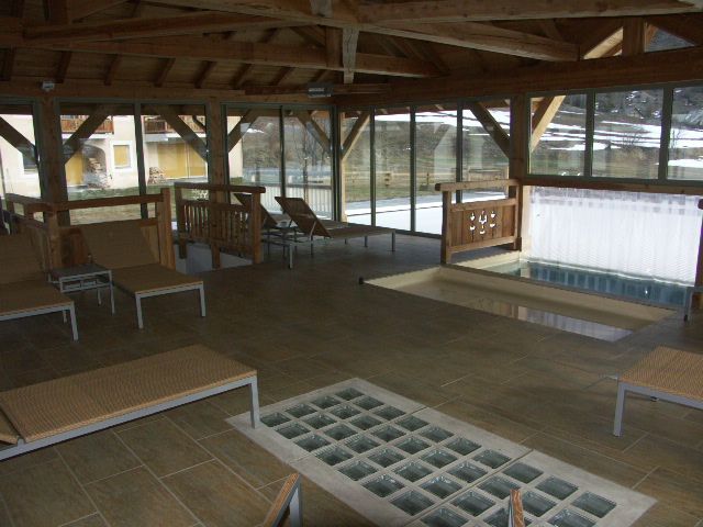 photo 13 Owner direct vacation rental Serre Chevalier appartement Provence-Alpes-Cte d'Azur Hautes-Alpes Swimming pool