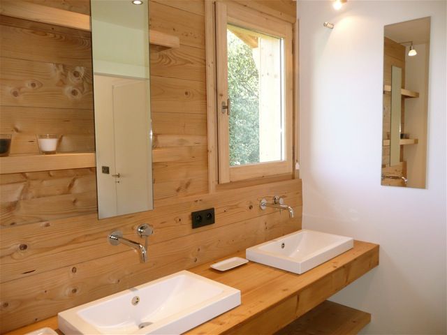 photo 15 Owner direct vacation rental Les Contamines Montjoie chalet Rhone-Alps Haute-Savoie bathroom 1