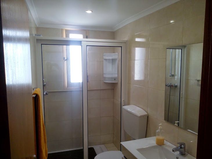 photo 14 Owner direct vacation rental Sesimbra appartement Greater Lisbon and Setbal Setbal bathroom 2