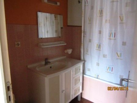 photo 14 Owner direct vacation rental Saint Jean de Luz appartement Aquitaine Pyrnes-Atlantiques Washing facilities