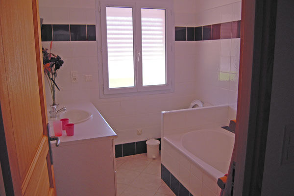 photo 17 Owner direct vacation rental Tizzano villa Corsica Corse du Sud bathroom