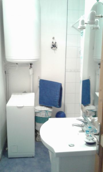 photo 6 Owner direct vacation rental Fort Mahon appartement Picardy Somme Washing facilities