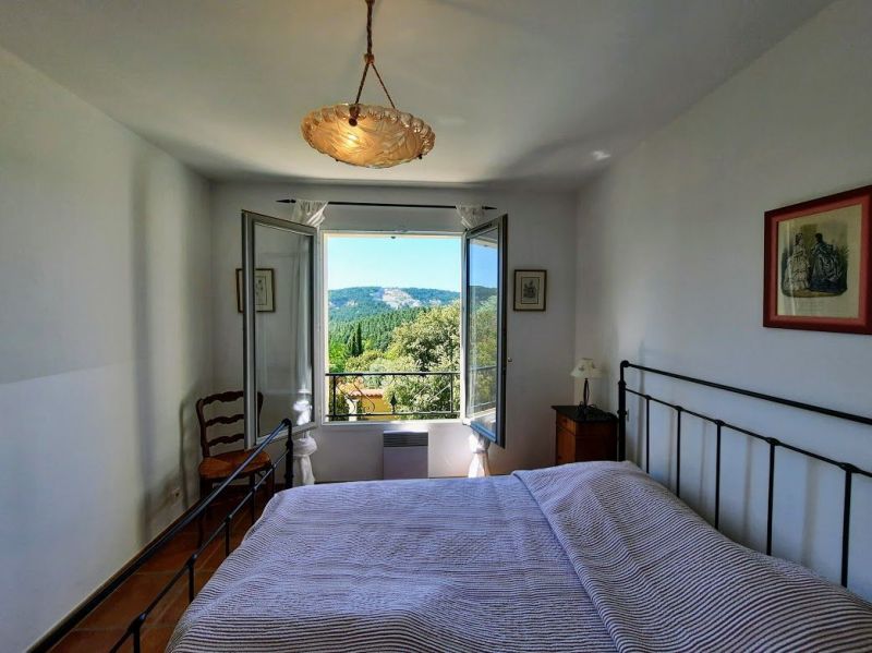 photo 19 Owner direct vacation rental Apt villa Provence-Alpes-Cte d'Azur Vaucluse bedroom 2