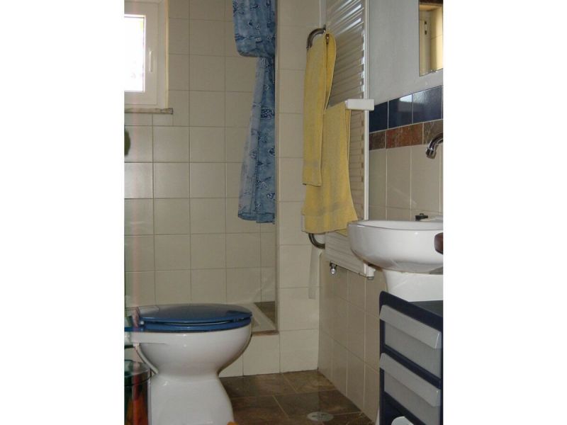 photo 2 Owner direct vacation rental Bordeira maison   bathroom 2