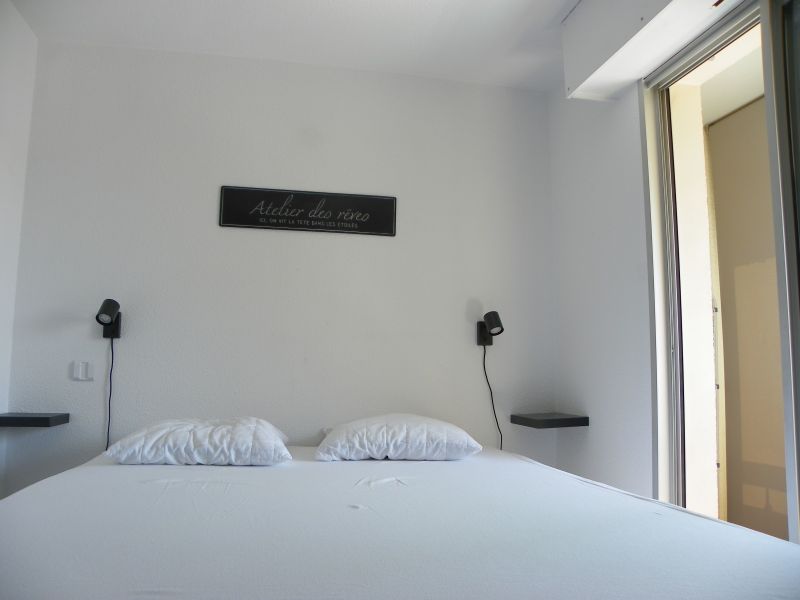 photo 9 Owner direct vacation rental  appartement Provence-Alpes-Cte d'Azur Var bedroom