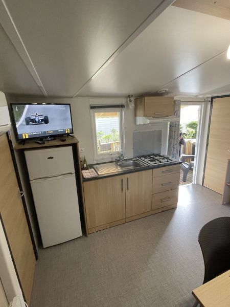 photo 8 Owner direct vacation rental Mimizan mobilhome Aquitaine Landes Kitchenette