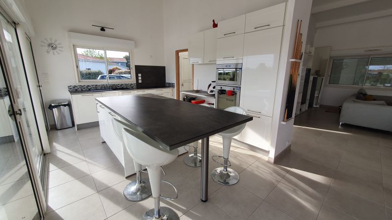 photo 2 Owner direct vacation rental Biscarrosse villa Aquitaine Landes Open-plan kitchen