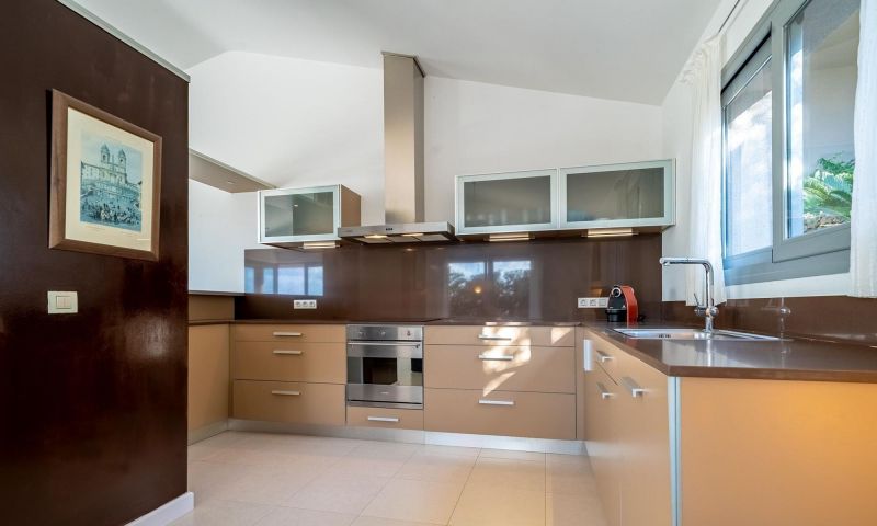 photo 9 Owner direct vacation rental Mahn villa Balearic Islands Minorca Open-plan kitchen