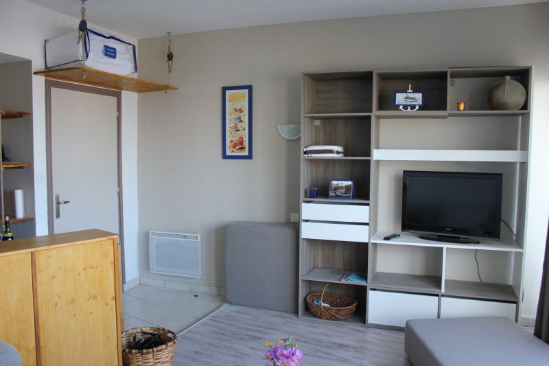 photo 6 Owner direct vacation rental Roscoff studio Brittany Finistre