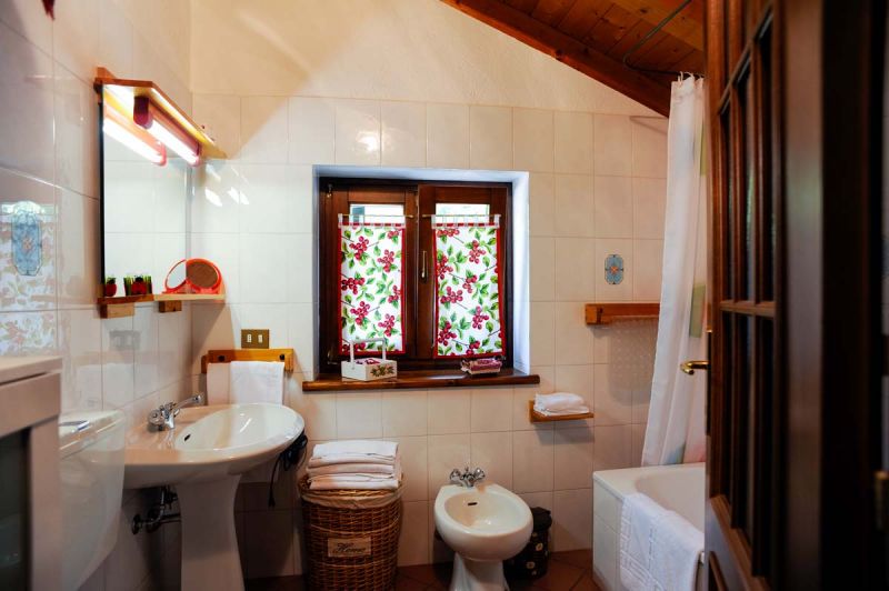 photo 16 Owner direct vacation rental Pila chalet Aosta Valley Aosta Province bathroom