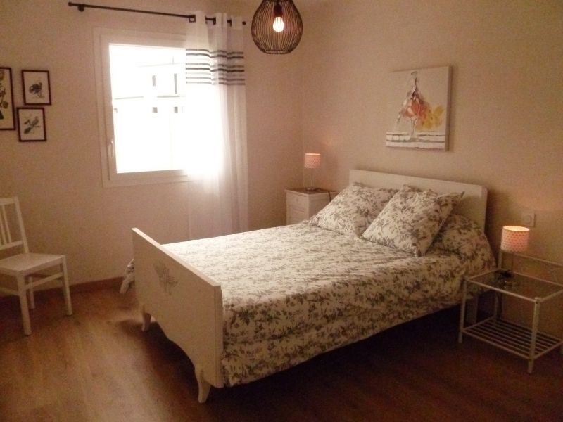 photo 6 Owner direct vacation rental Roscoff maison Brittany Finistre bedroom 2
