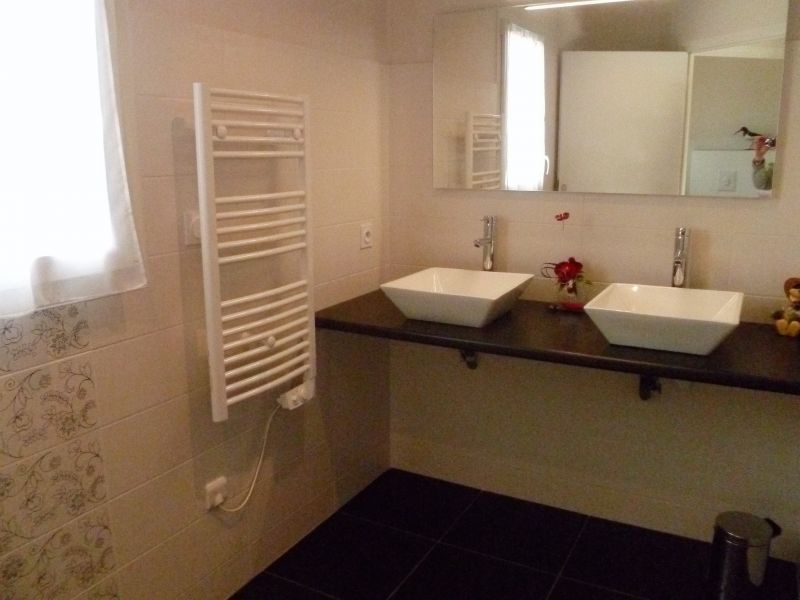 photo 8 Owner direct vacation rental Roscoff maison Brittany Finistre Washing facilities