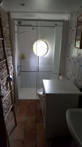 photo 10 Owner direct vacation rental Dolus d'Olron maison Poitou-Charentes Charente-Maritime bathroom