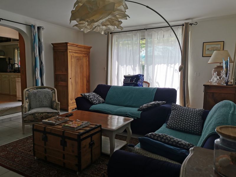 photo 7 Owner direct vacation rental Avignon maison Provence-Alpes-Cte d'Azur Vaucluse Sitting room 1