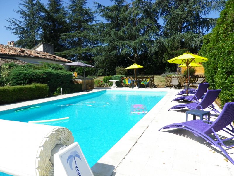 photo 0 Owner direct vacation rental Penne d'Agenais gite Aquitaine Lot-et-Garonne Swimming pool