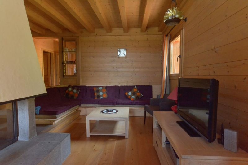 photo 4 Owner direct vacation rental Samons chalet Rhone-Alps Haute-Savoie Sitting room