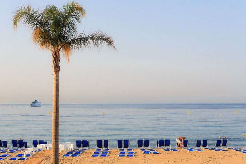 photo 26 Owner direct vacation rental Cannes villa Provence-Alpes-Cte d'Azur Alpes-Maritimes Beach