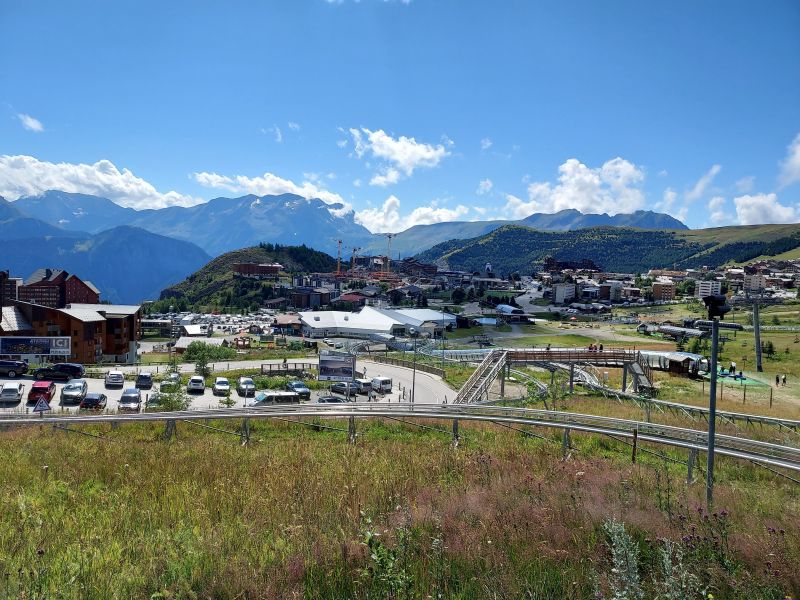 photo 16 Owner direct vacation rental Alpe d'Huez appartement Rhone-Alps Isre Outside view