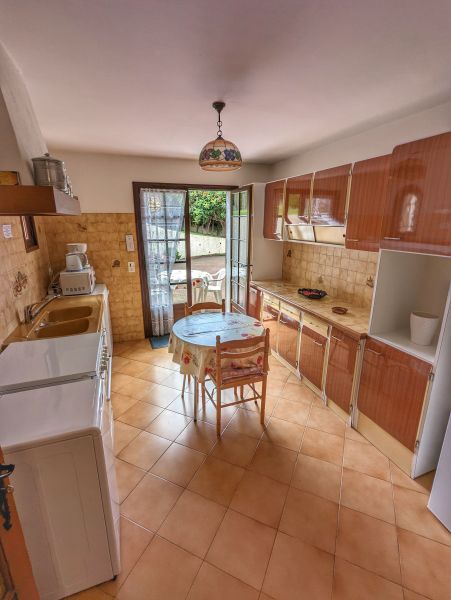 photo 2 Owner direct vacation rental Antibes appartement Provence-Alpes-Cte d'Azur Alpes-Maritimes Sep. kitchen