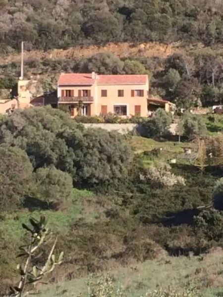 photo 1 Owner direct vacation rental Cargse appartement Corsica Corse du Sud Outside view