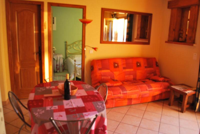 photo 3 Owner direct vacation rental Ceret appartement Languedoc-Roussillon Pyrnes-Orientales Sitting room