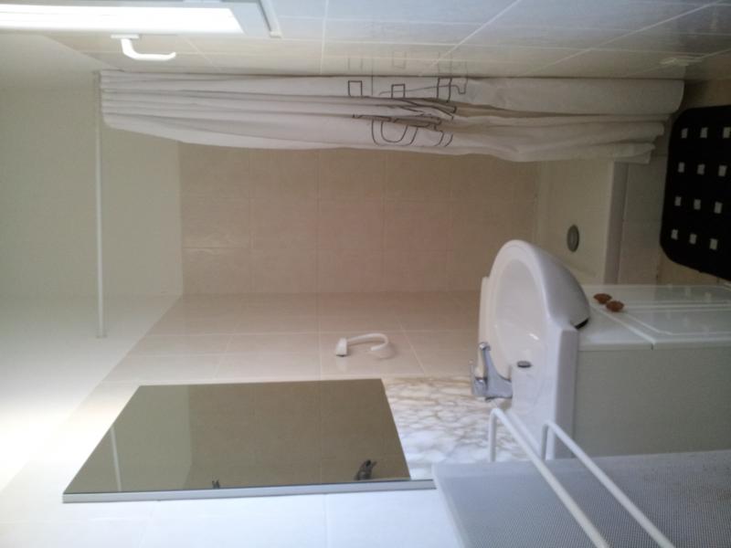 photo 2 Owner direct vacation rental Hyres appartement Provence-Alpes-Cte d'Azur Var Washing facilities