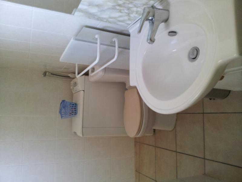 photo 3 Owner direct vacation rental Hyres appartement Provence-Alpes-Cte d'Azur Var Washing facilities