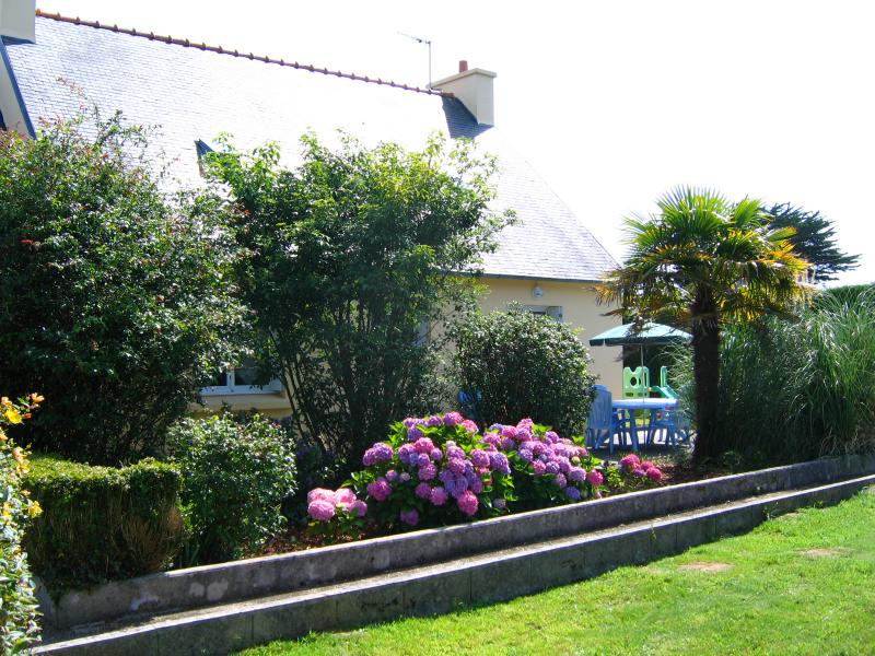 photo 16 Owner direct vacation rental Crozon maison Brittany Finistre Outside view