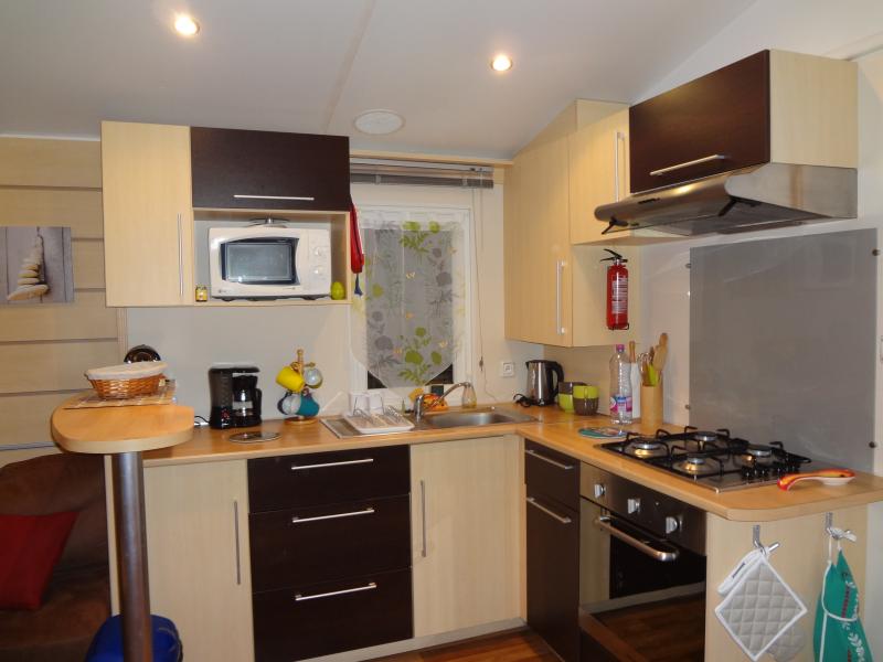 photo 1 Owner direct vacation rental Valras-Plage mobilhome Languedoc-Roussillon Hrault Kitchenette