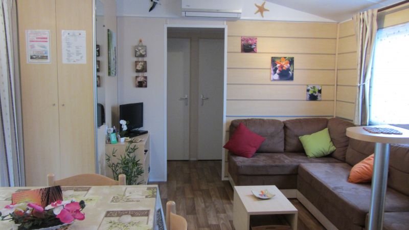 photo 5 Owner direct vacation rental Valras-Plage mobilhome Languedoc-Roussillon Hrault Living room