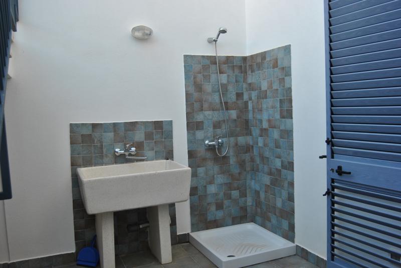 photo 12 Owner direct vacation rental Pescoluse maison Puglia Lecce Province Washing facilities