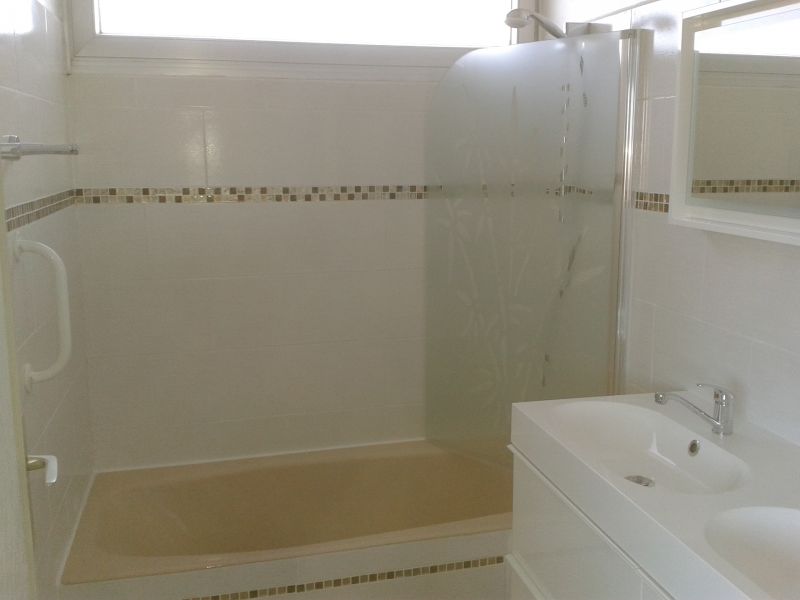 photo 10 Owner direct vacation rental Frjus appartement Provence-Alpes-Cte d'Azur Var bathroom