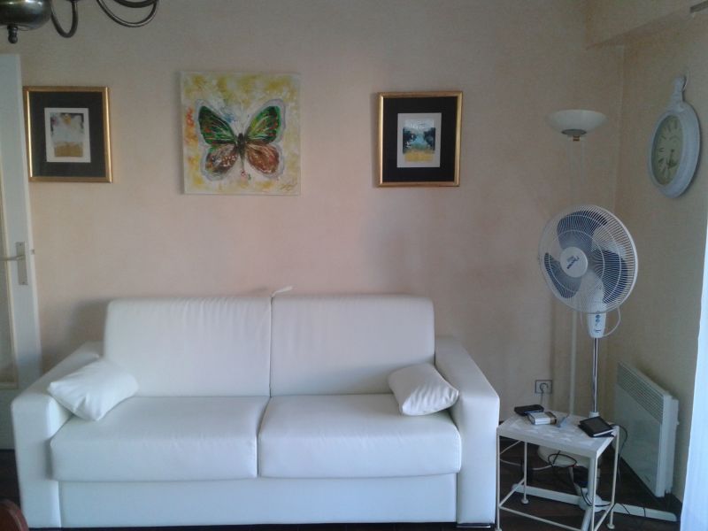 photo 3 Owner direct vacation rental Sainte Maxime appartement Provence-Alpes-Cte d'Azur Var Sitting room