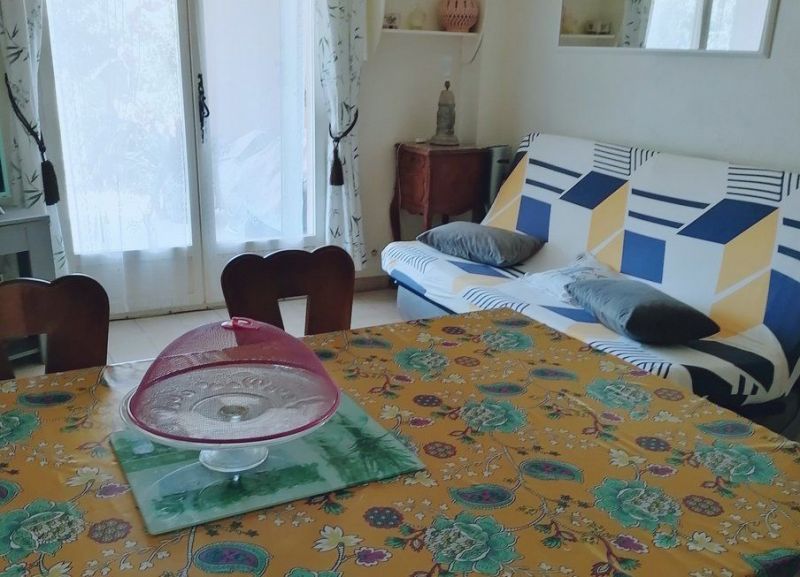 photo 2 Owner direct vacation rental Frjus appartement Provence-Alpes-Cte d'Azur Var Living room