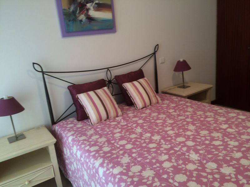 photo 14 Owner direct vacation rental Praia da Rocha appartement Algarve  bedroom