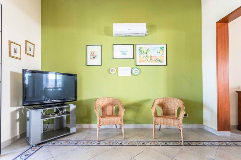 photo 25 Owner direct vacation rental Marina di Mancaversa appartement   Living room