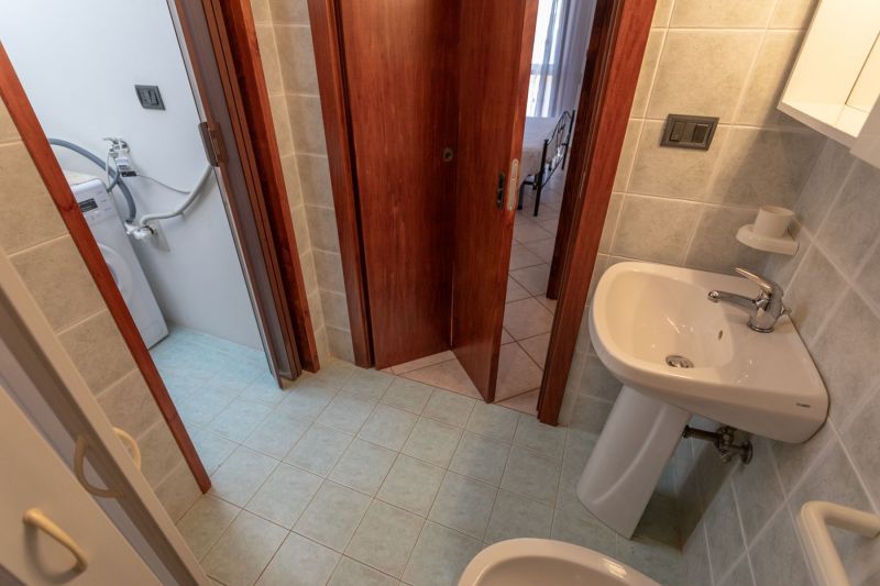 photo 16 Owner direct vacation rental Ugento - Torre San Giovanni appartement   bathroom