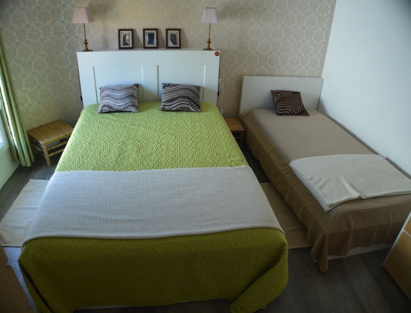 photo 15 Owner direct vacation rental Meschers maison Poitou-Charentes Charente-Maritime bedroom 2