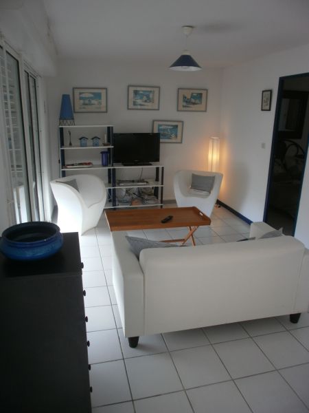 photo 1 Owner direct vacation rental Saint Pierre la Mer appartement Languedoc-Roussillon Aude Living room