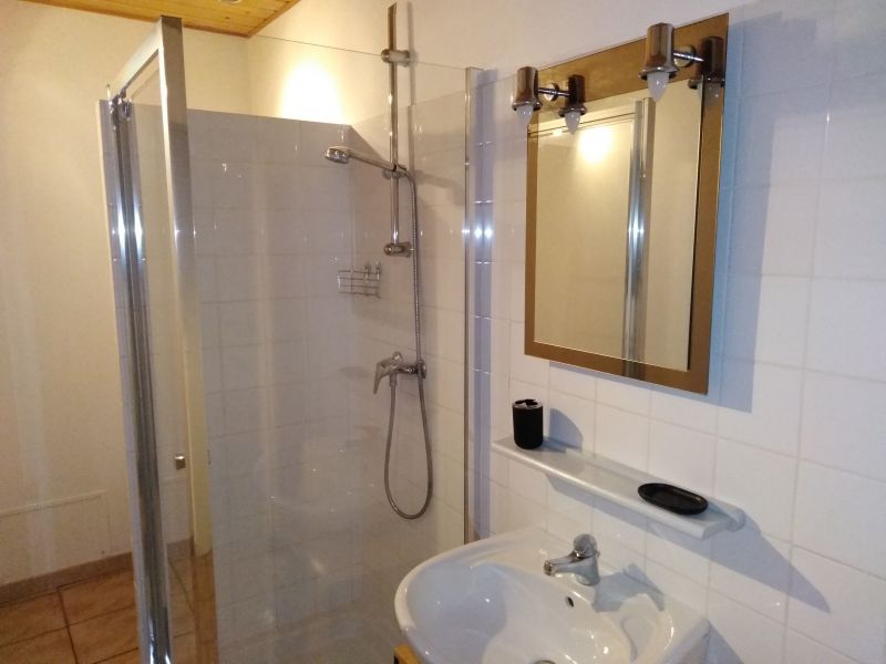 photo 13 Owner direct vacation rental Ahetze appartement Aquitaine Pyrnes-Atlantiques Washing facilities