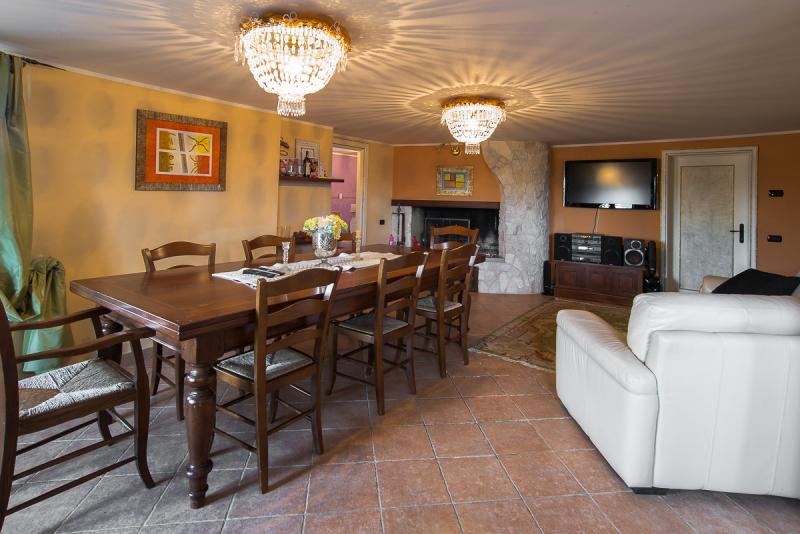 photo 1 Owner direct vacation rental Pesaro villa Marche Pesaro Urbino Province Dining room 1