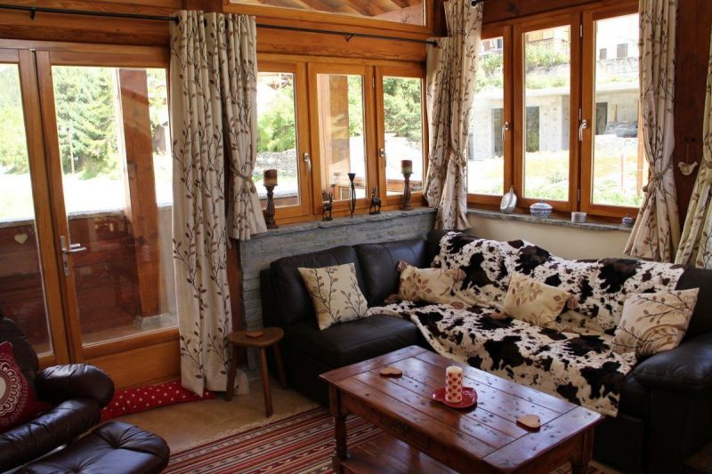 photo 18 Owner direct vacation rental Valfrjus chalet Rhone-Alps Savoie Living room
