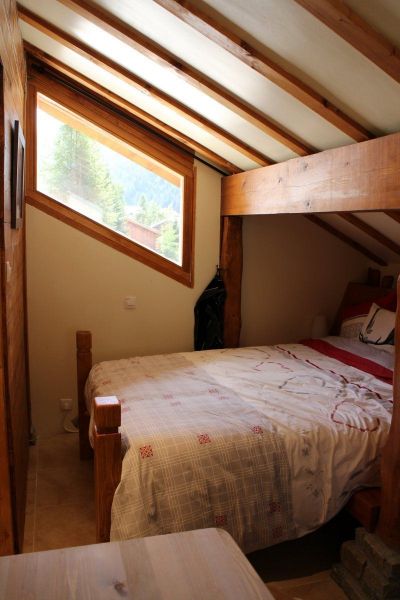 photo 20 Owner direct vacation rental Valfrjus chalet Rhone-Alps Savoie bedroom 3