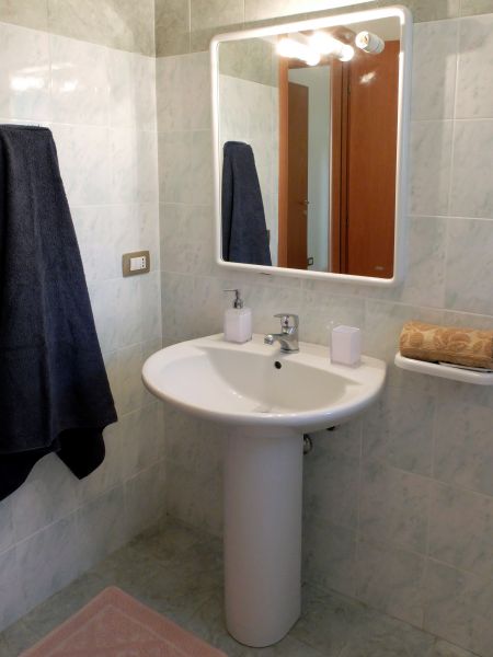 photo 11 Owner direct vacation rental Santa Teresa di Gallura appartement Sardinia Olbia Tempio Province bathroom