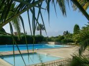 Six Fours Les Plages swimming pool holiday rentals: appartement no. 105620