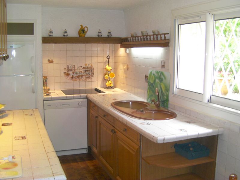 photo 8 Owner direct vacation rental Antibes appartement Provence-Alpes-Cte d'Azur Alpes-Maritimes Sep. kitchen