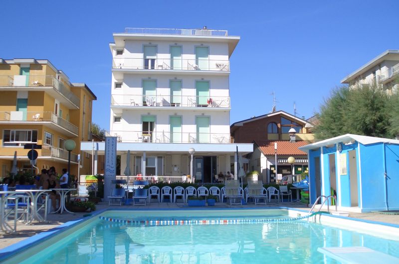 photo 2 Owner direct vacation rental Bellaria Igea Marina appartement   Outside view